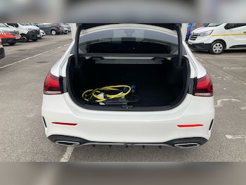 Used Mercedes-Benz A-Class 2020 for sale - 76102768: Photo