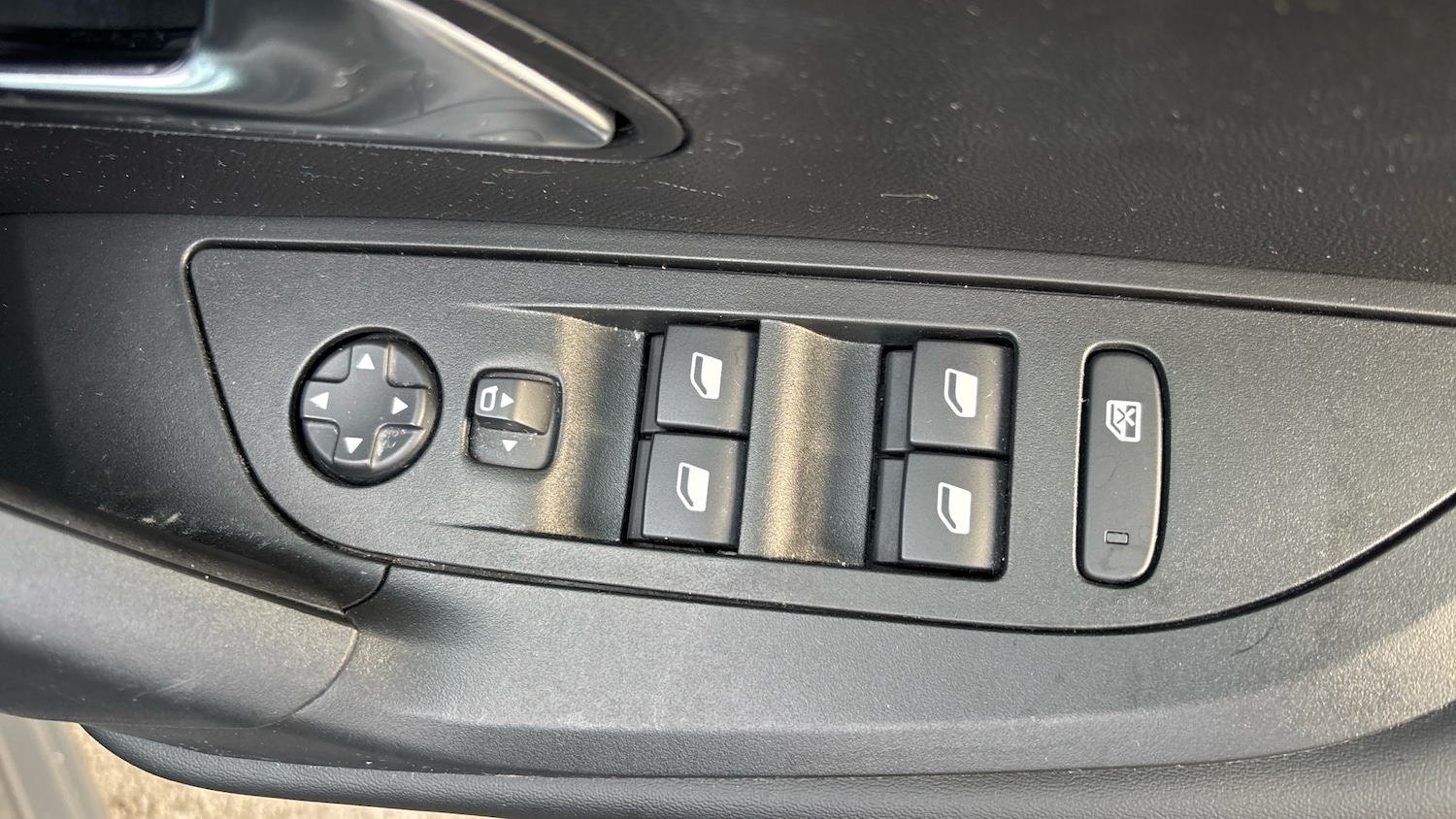 Used Peugeot 2008 2023 for sale - 76144546: Photo 28