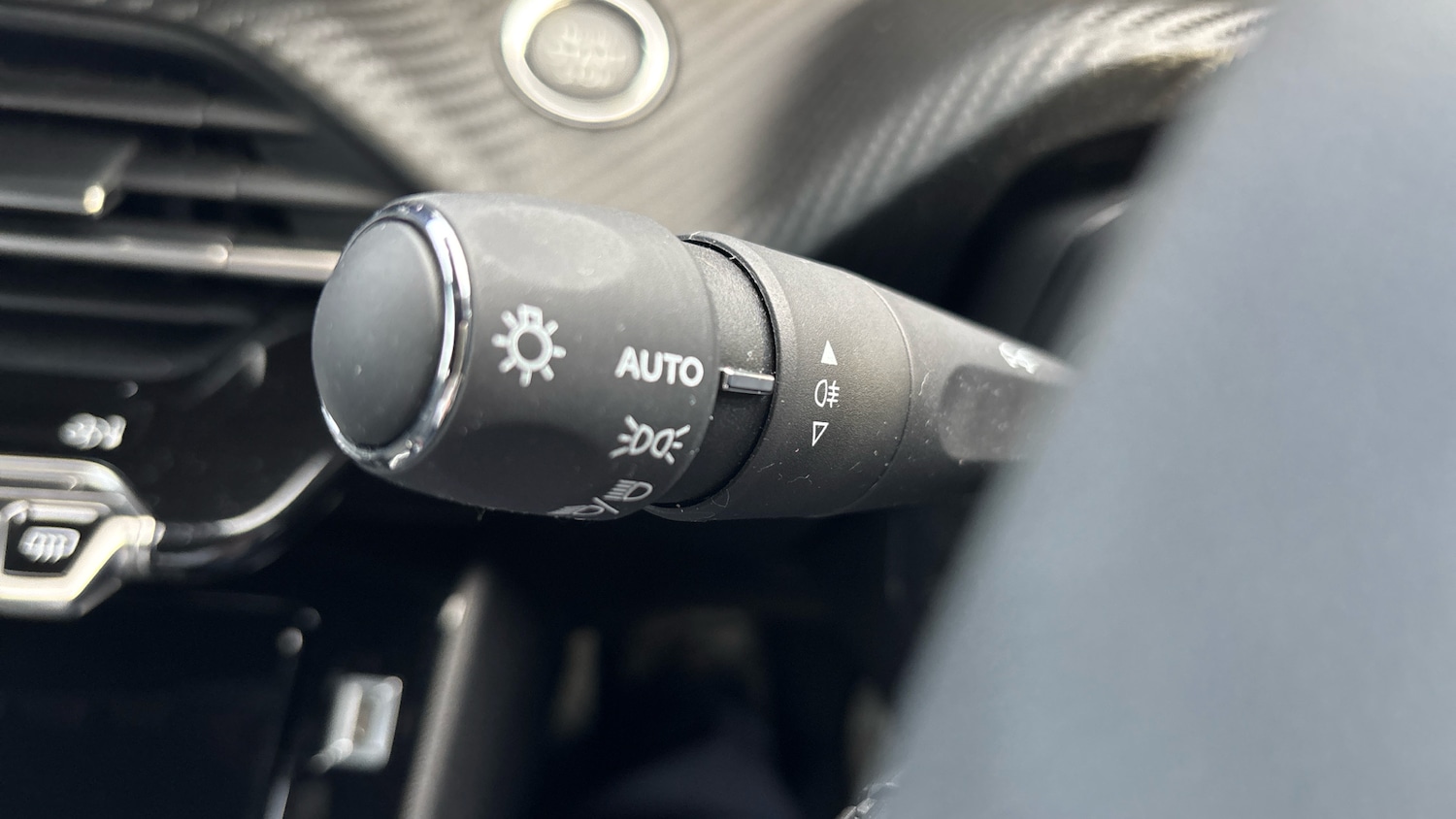 Used Peugeot 2008 2023 for sale - 76144546: Photo 33