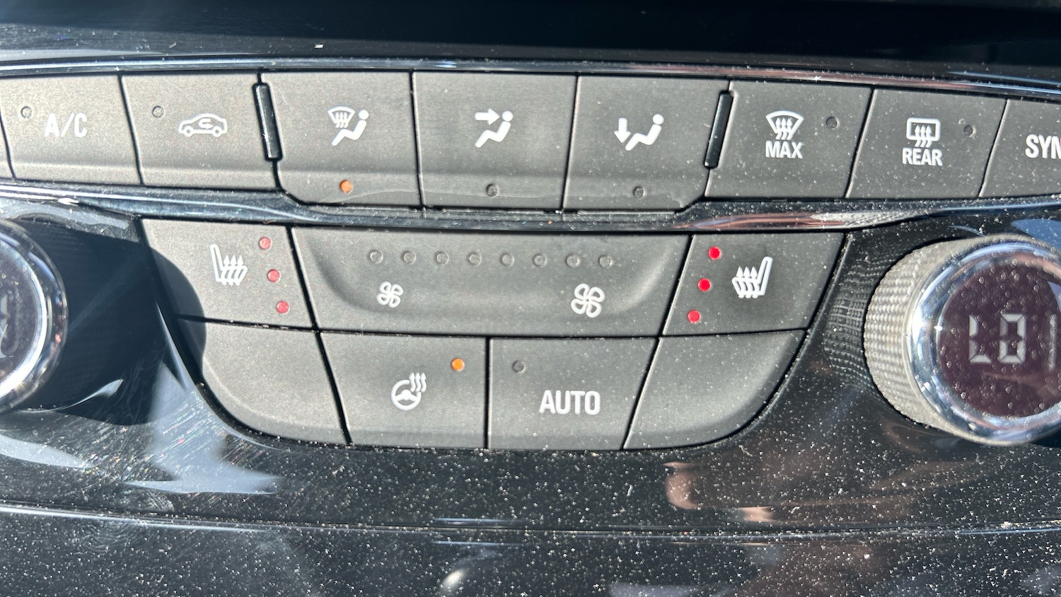 Used Vauxhall Astra 2017 for sale - 78133787: Photo 28