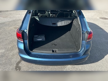 Used Vauxhall Astra 2017 for sale - 78133787: Photo