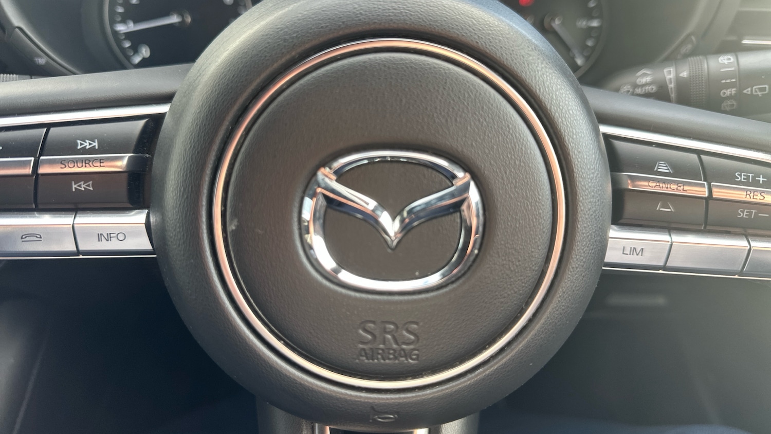 Used Mazda Mazda3 2020 for sale - 76392218: Photo 24