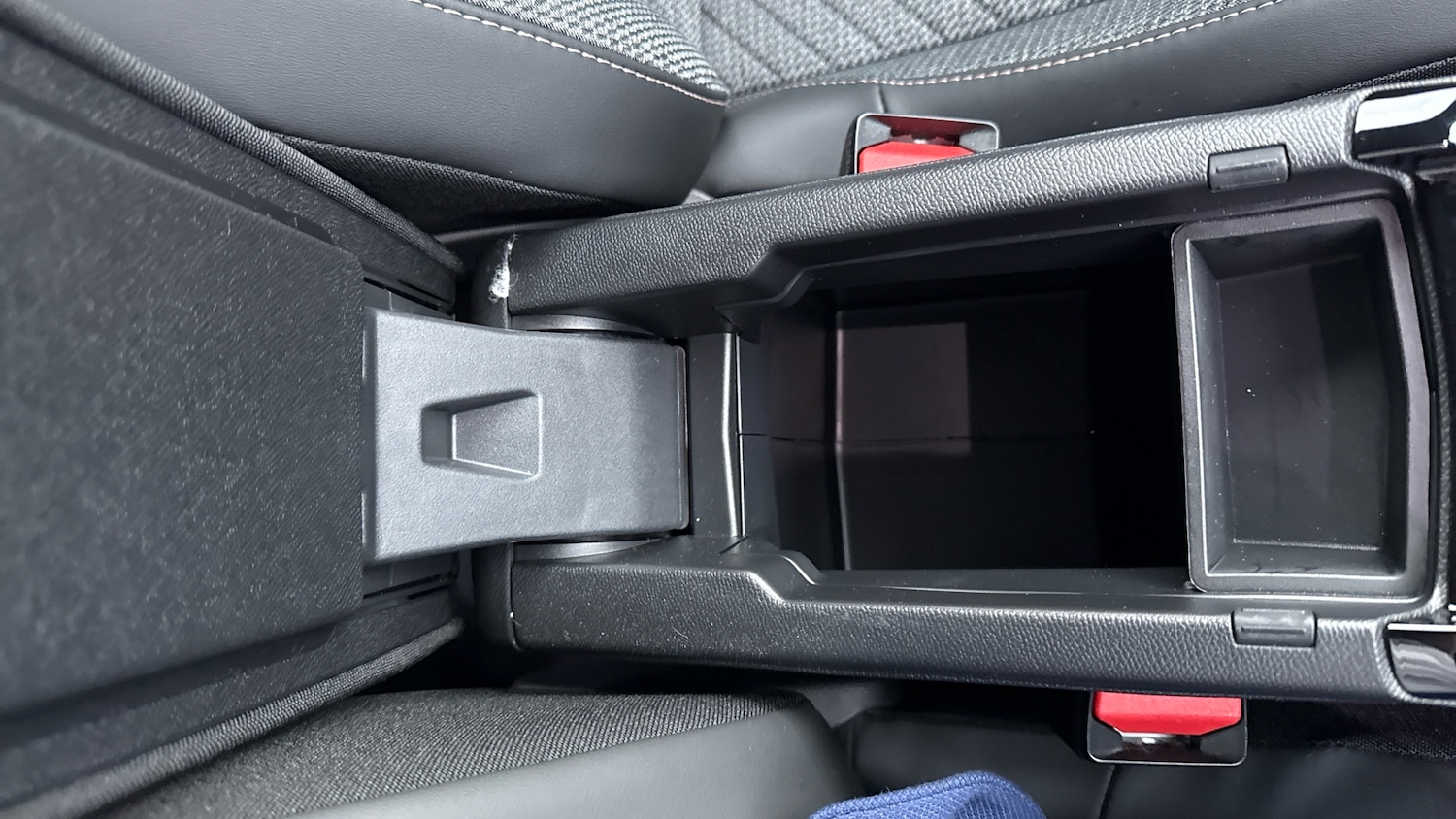 Used Peugeot 2008 2025 for sale - 77744146: Photo 40