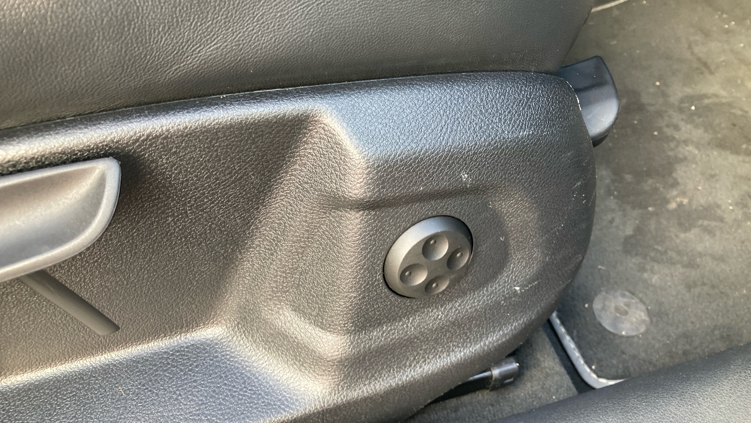 Used Audi Q3 2018 for sale - 77079429: Photo 38