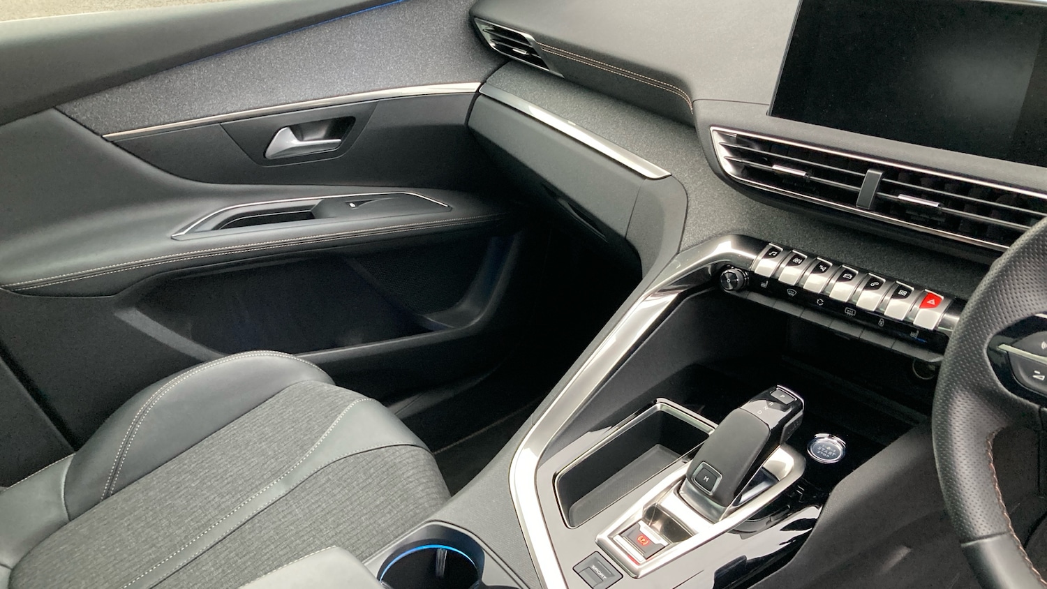 Used Peugeot 3008 2020 for sale - 76748350: Photo 14