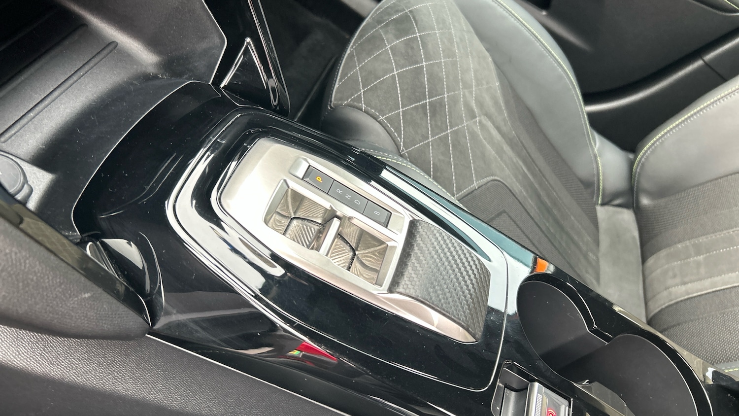 Used Peugeot 2008 2022 for sale - 78013787: Photo 13