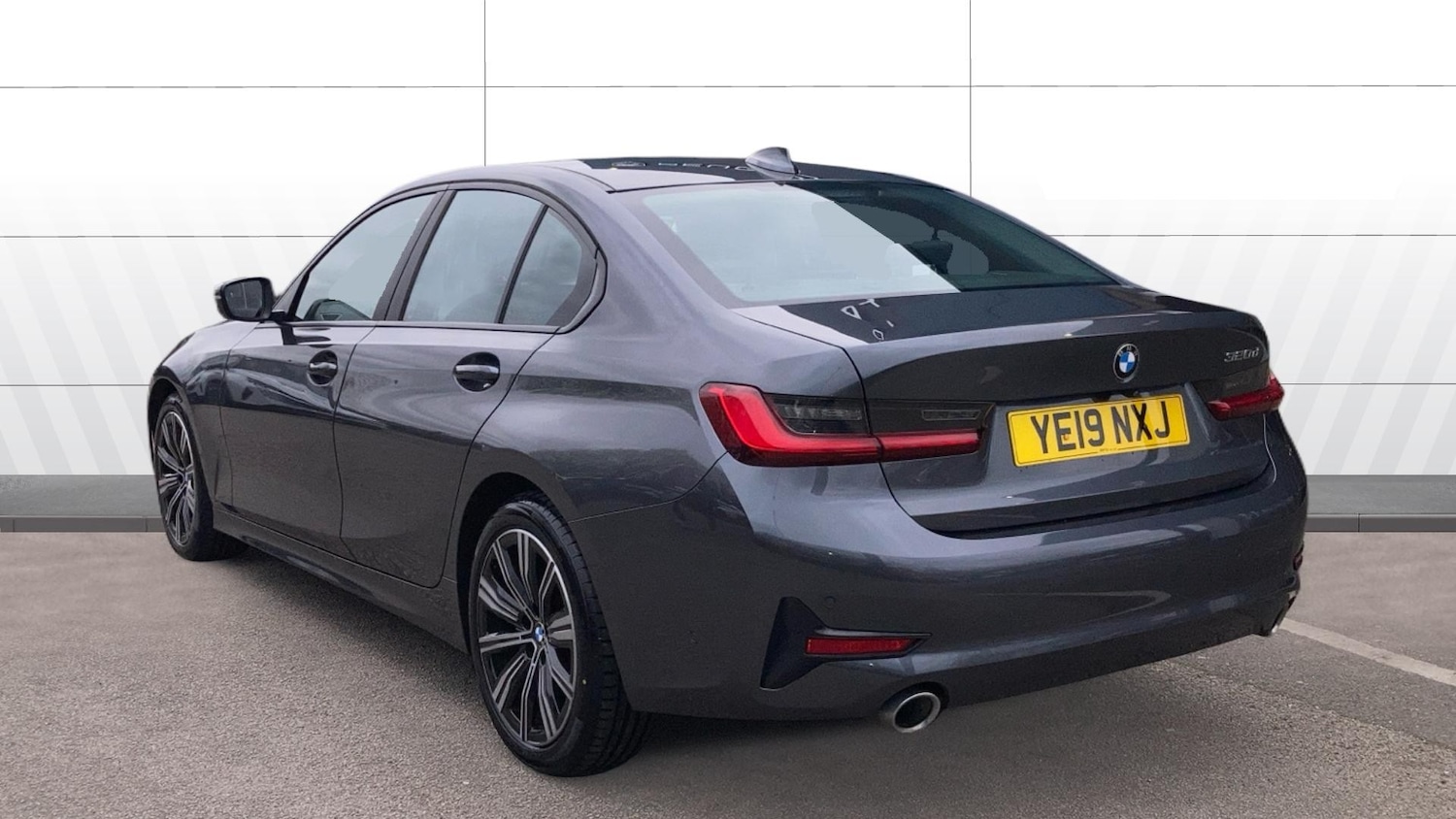 Used BMW 3 Series 2019 for sale - 78168643: Photo 2