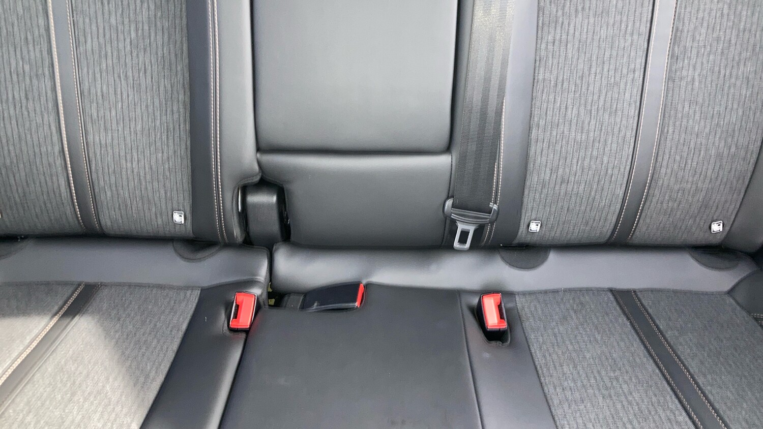 Used Peugeot 3008 2018 for sale - 77717664: Photo 17