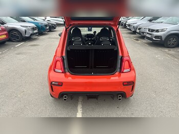 Used Abarth 695 2023 for sale - 77777442: Photo