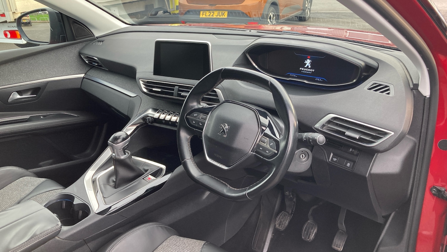 Used Peugeot 3008 2018 for sale - 76777217: Photo 11