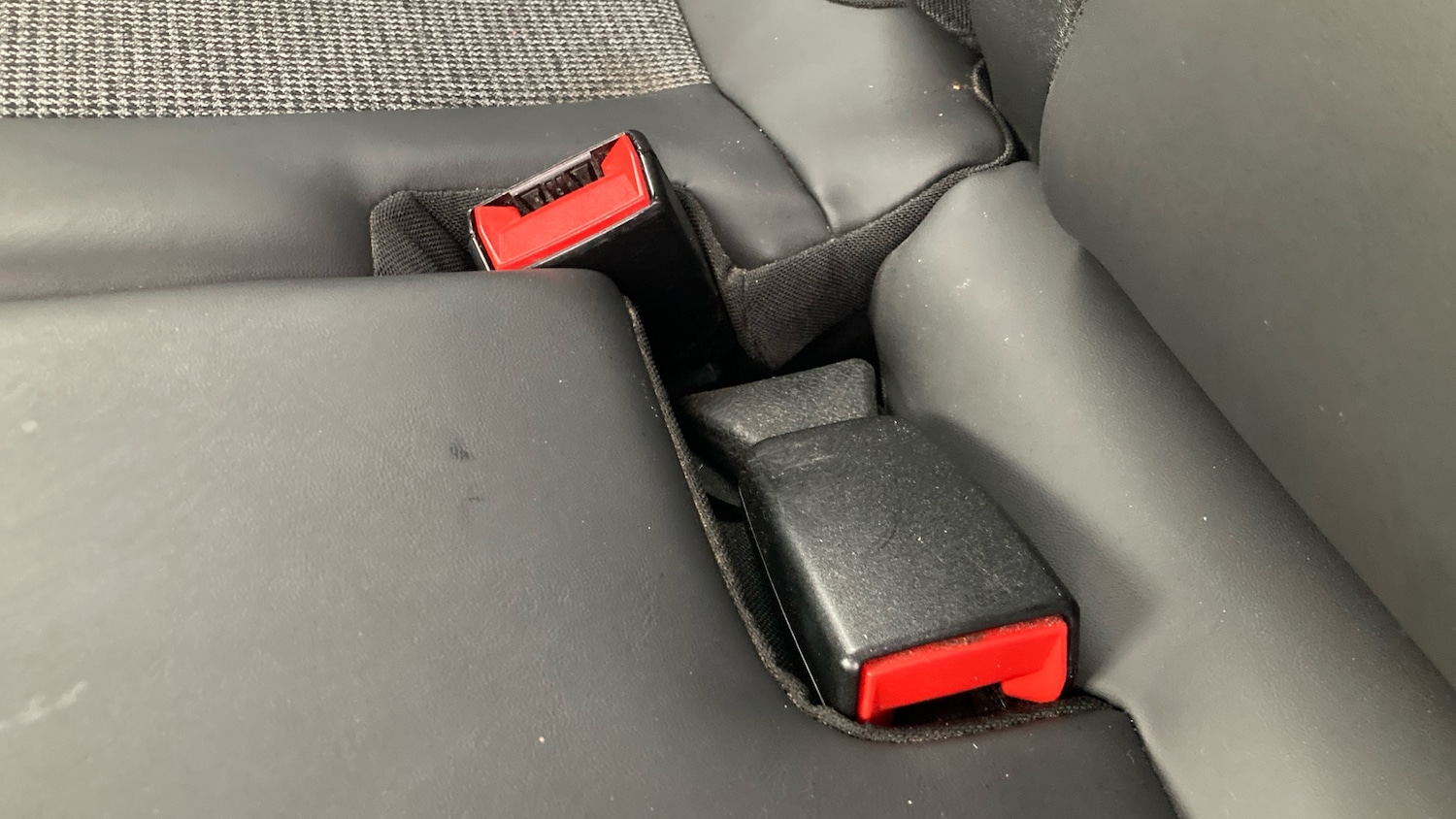 Used Peugeot 3008 2018 for sale - 76777217: Photo 17