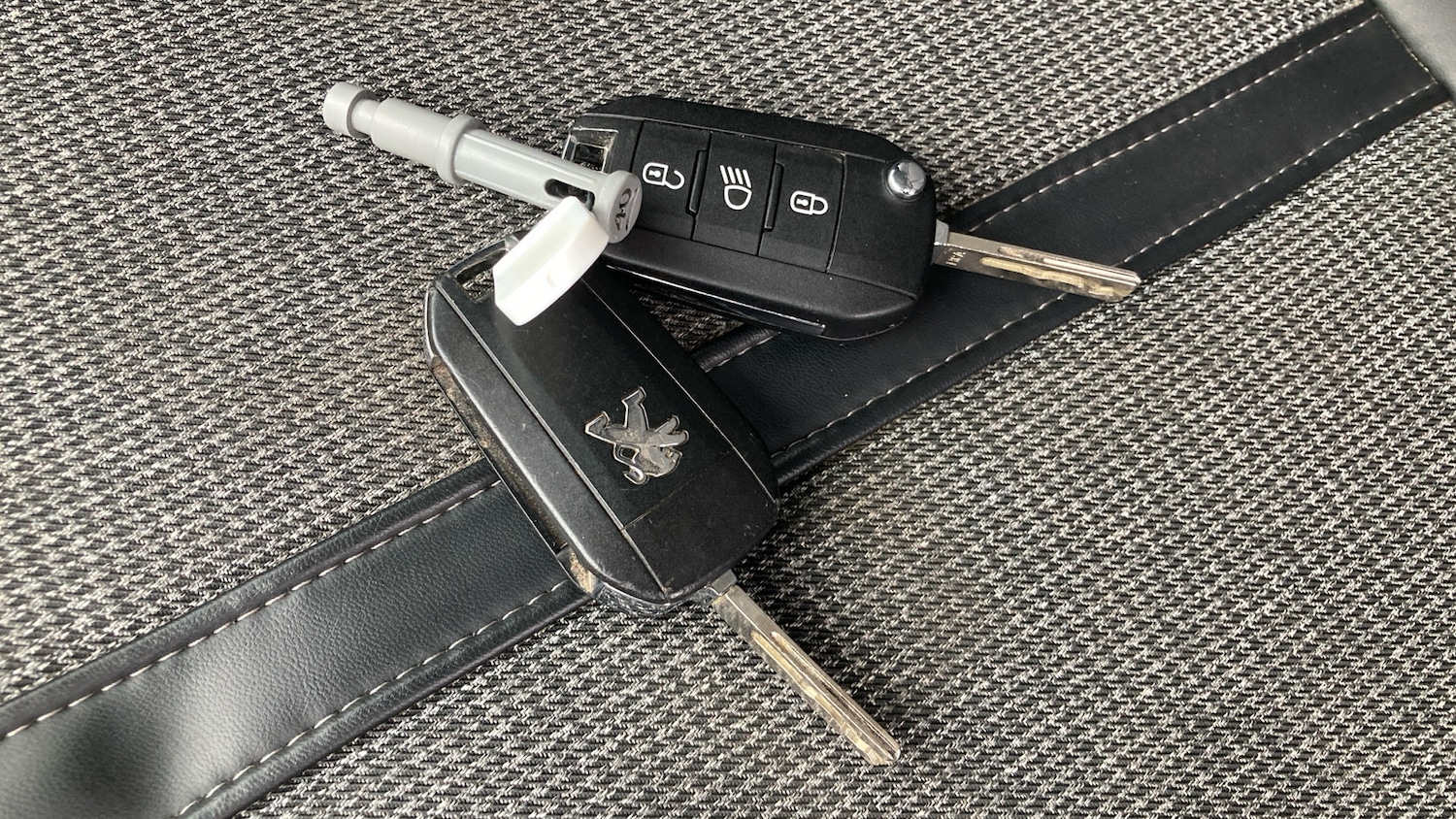 Used Peugeot 3008 2018 for sale - 76777217: Photo 20