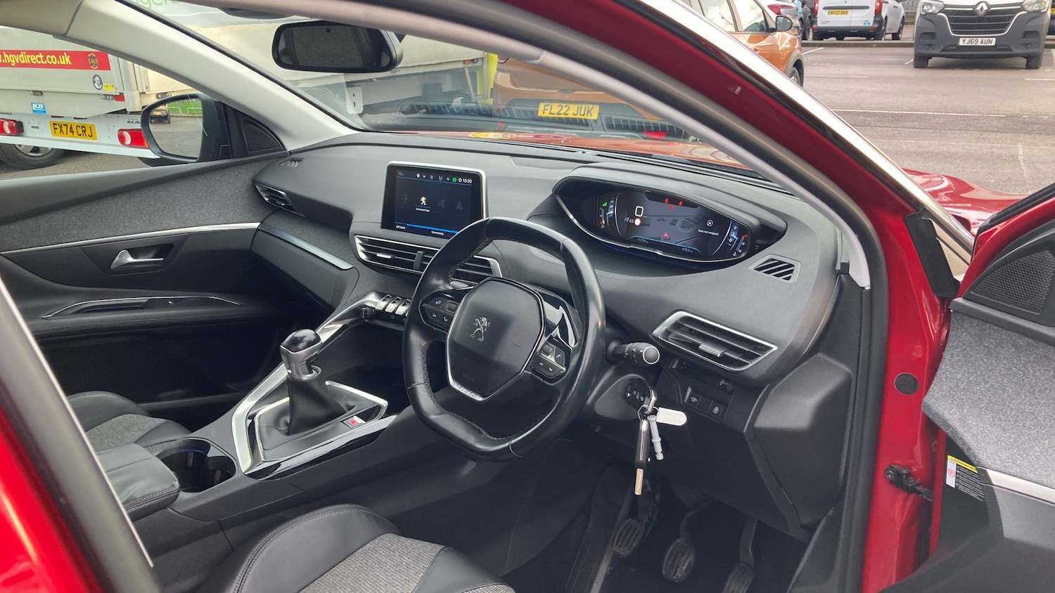 Used Peugeot 3008 2018 for sale - 76777217: Photo 24