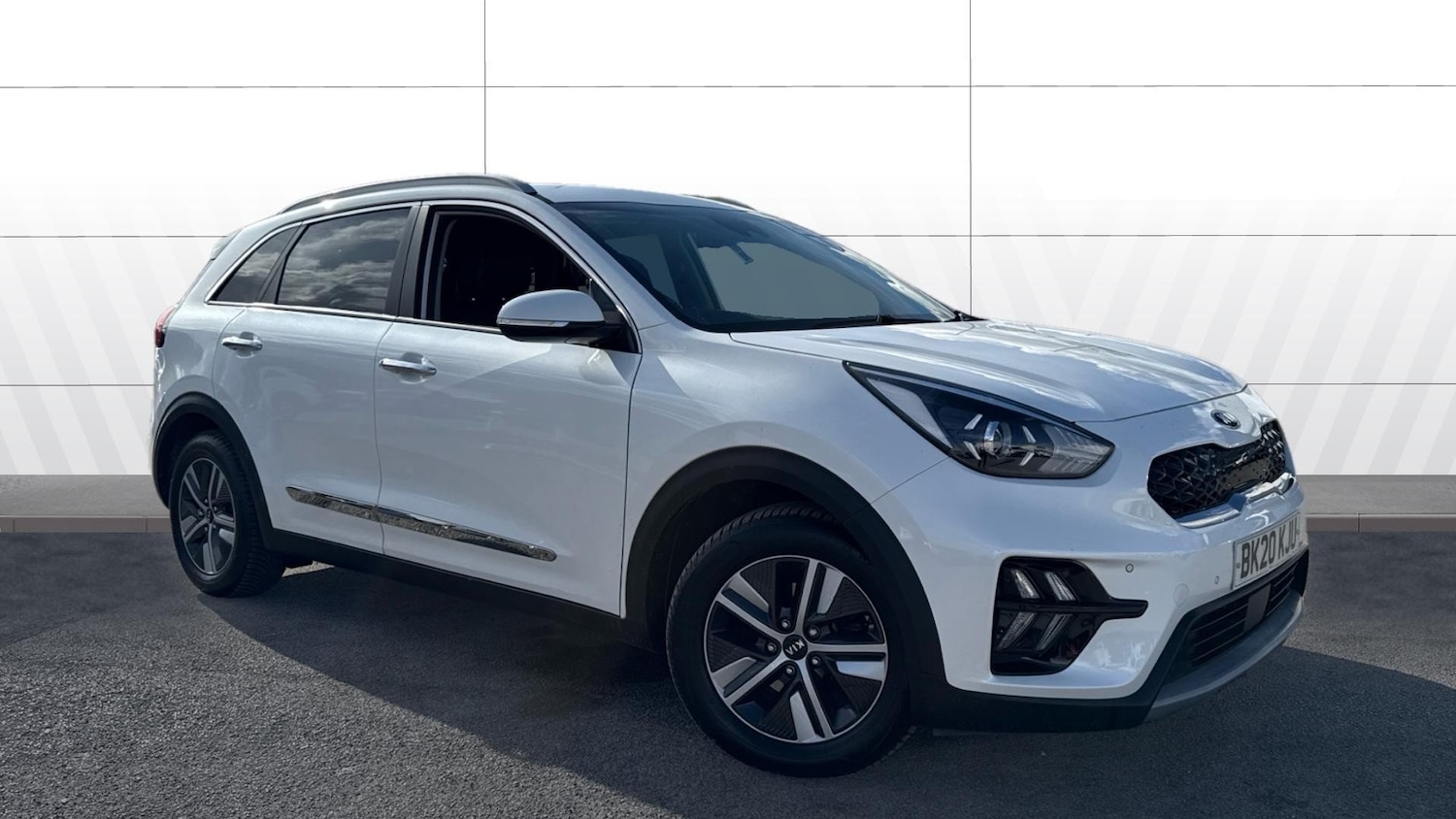 Used Kia Niro 2020 for sale - 76114831: Photo 1