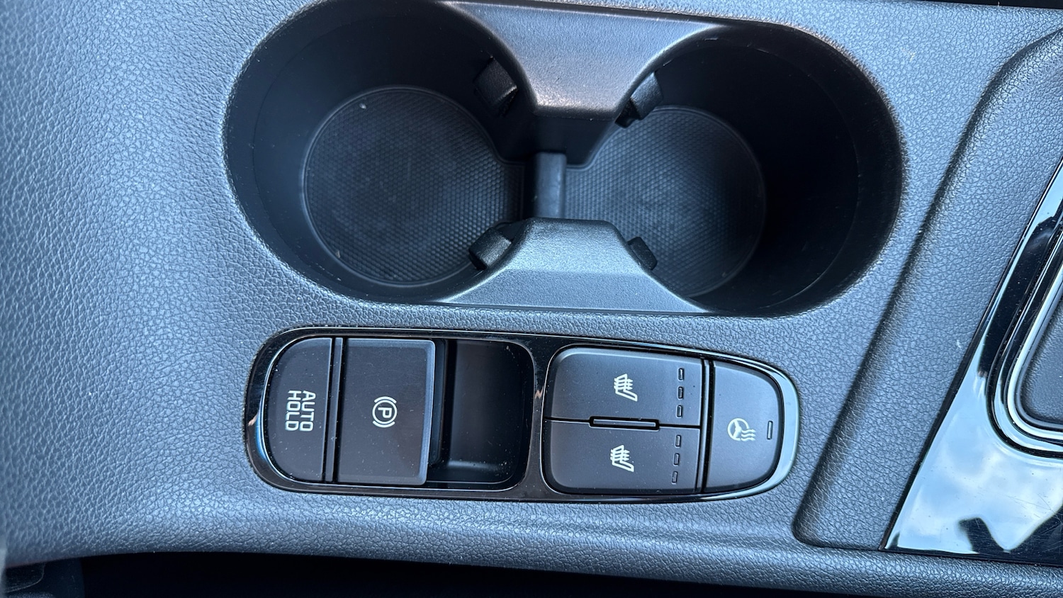 Used Kia Niro 2020 for sale - 76114831: Photo 32