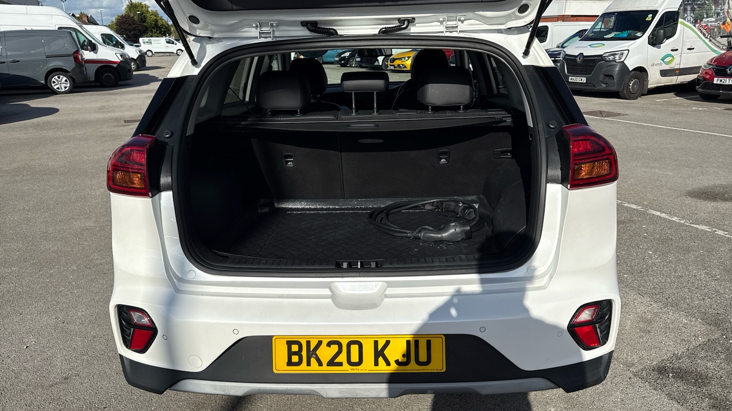 Used Kia Niro 2020 for sale - 76114831: Photo 4
