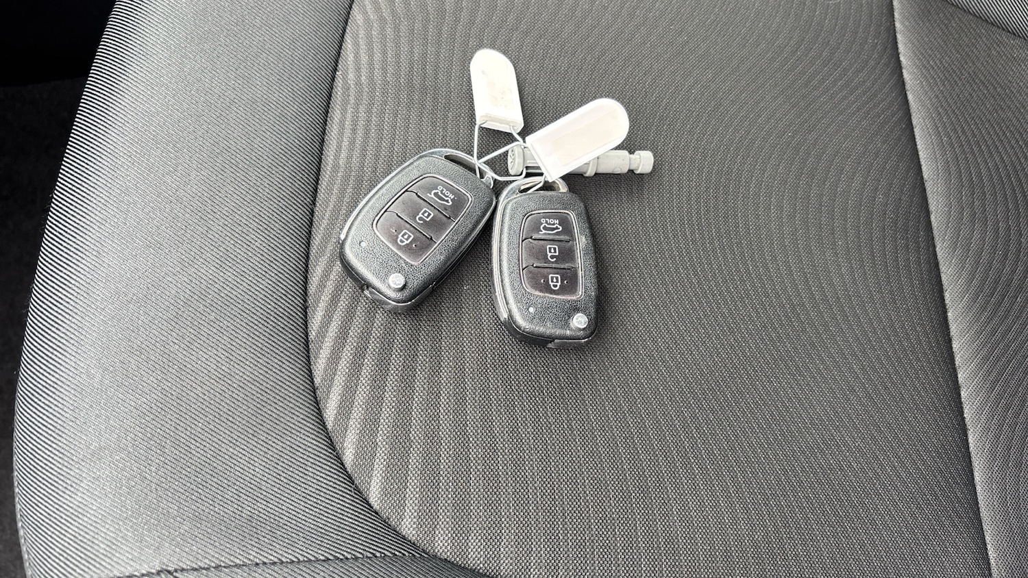 Used Hyundai i10 2019 for sale - 78093405: Photo 20