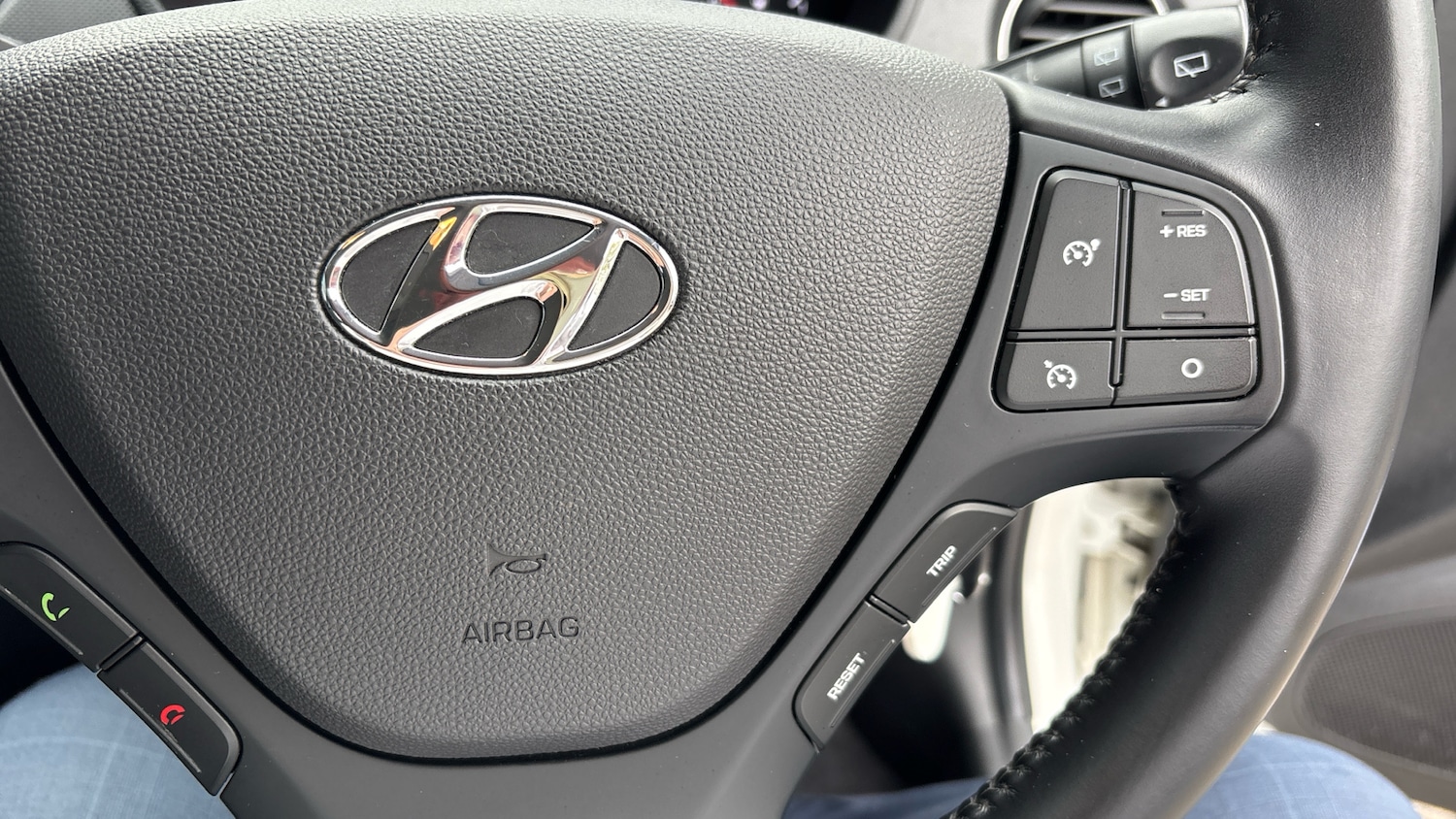 Used Hyundai i10 2019 for sale - 78093405: Photo 27