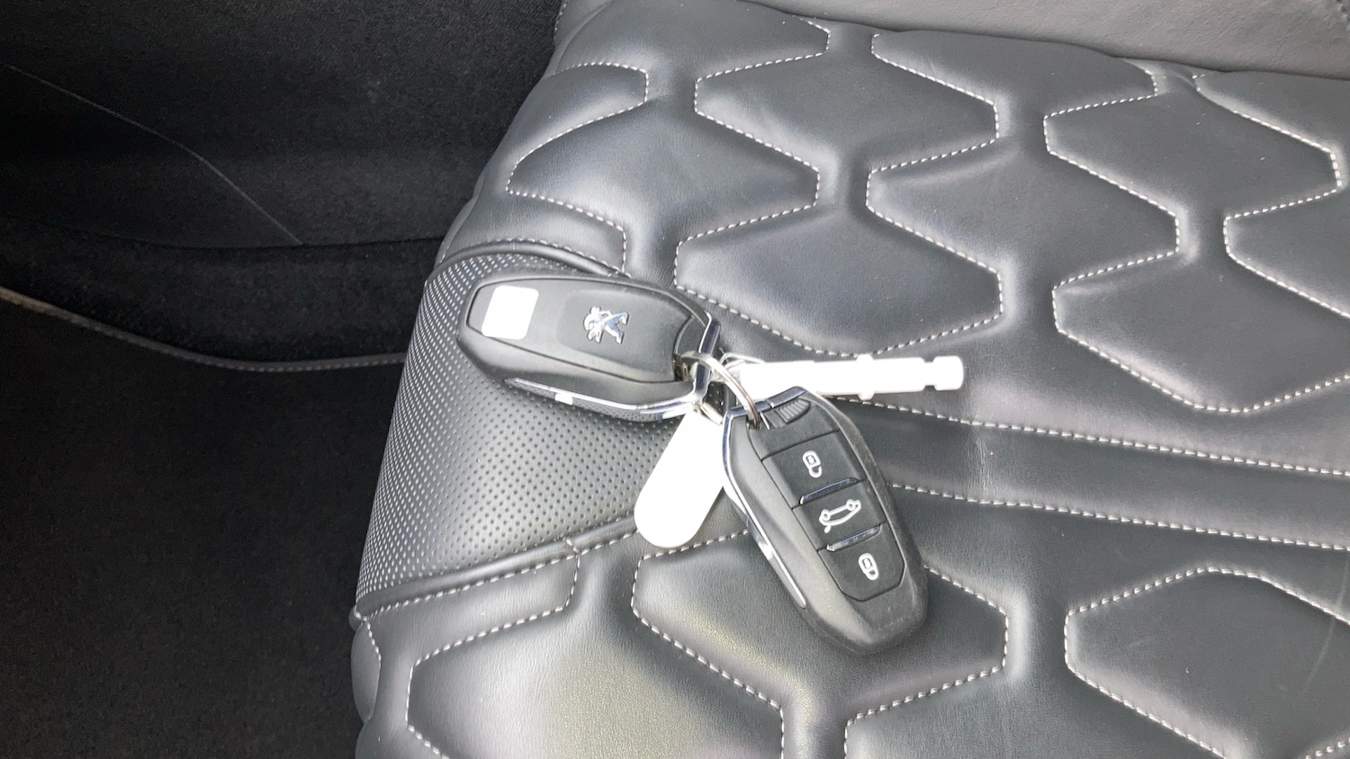 Used Peugeot 3008 2022 for sale - 77326012: Photo 20