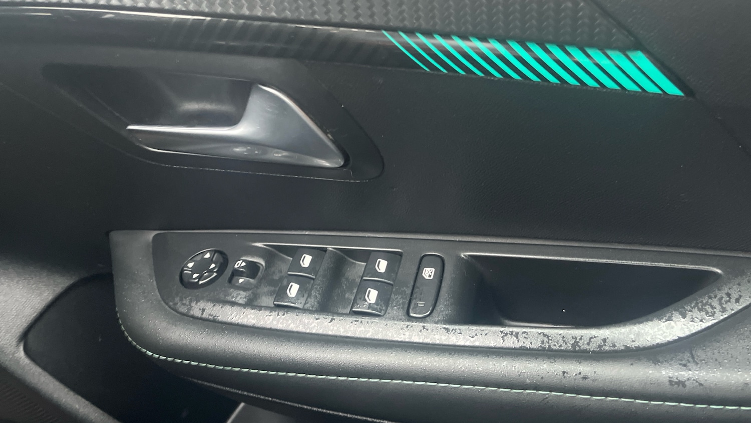 Used Peugeot 208 2022 for sale - 77354209: Photo 27