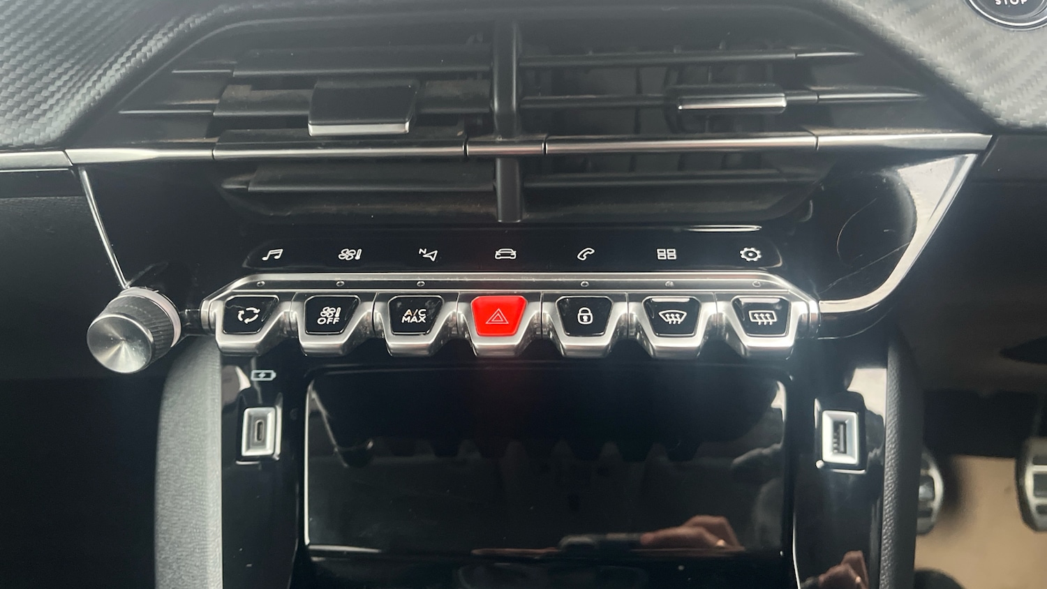 Used Peugeot 208 2022 for sale - 77354209: Photo 32