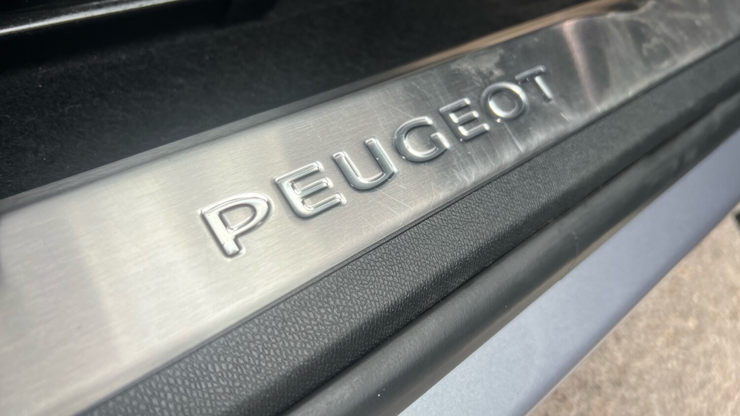 Used Peugeot 3008 2024 for sale - 77363281: Photo 35