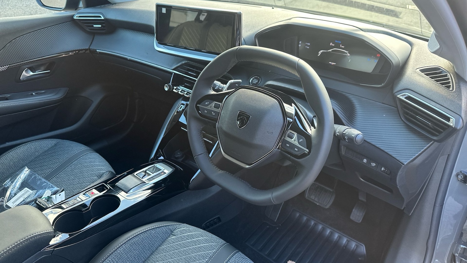 Used Peugeot 208 2025 for sale - 76449218: Photo 11