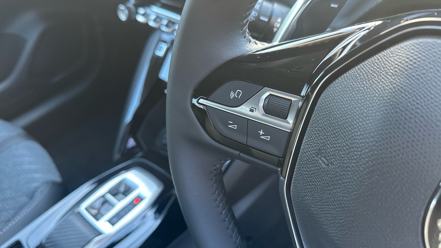 Used Peugeot 208 2025 for sale - 76449218: Photo 27