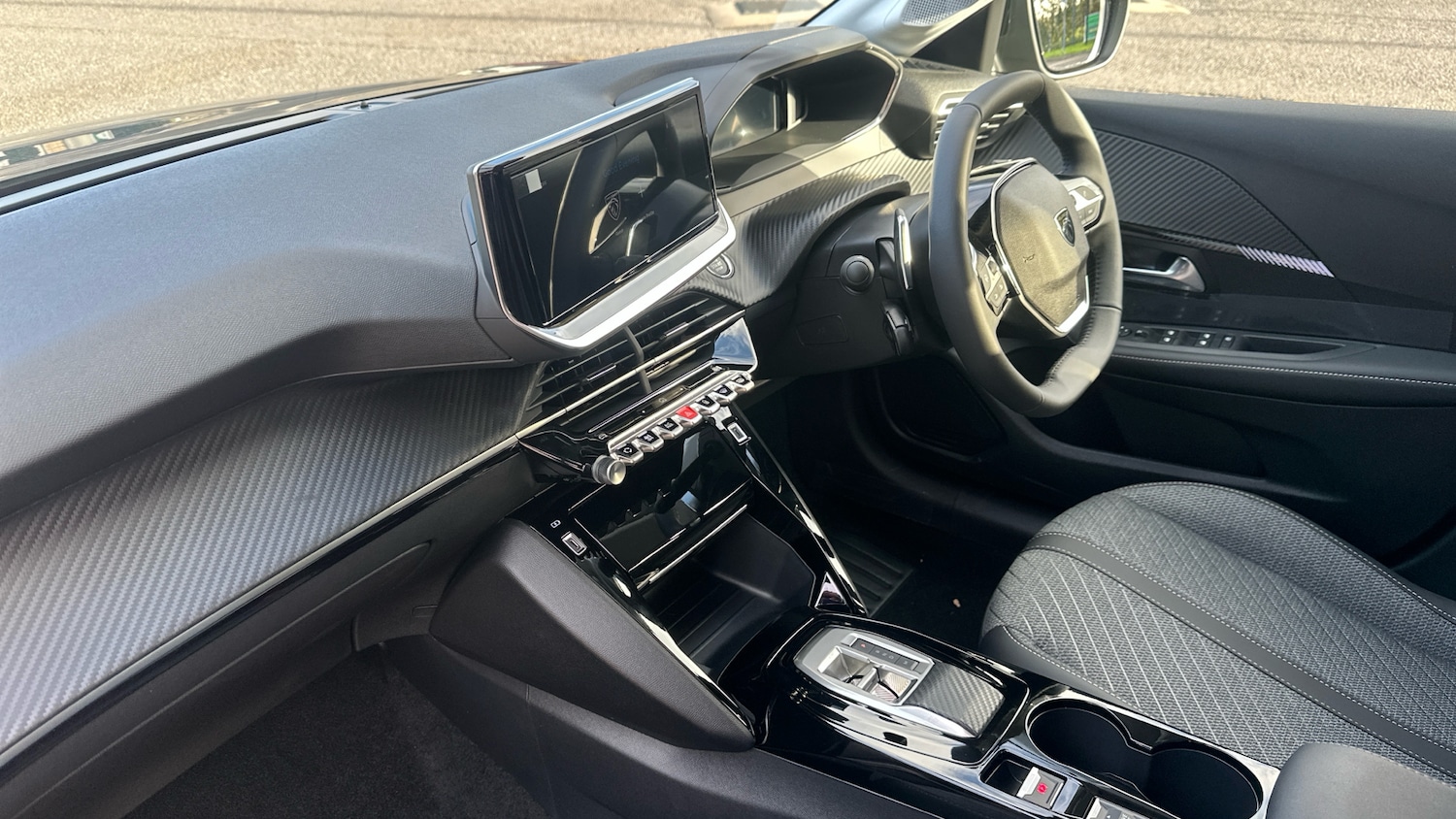 Used Peugeot 208 2025 for sale - 76449218: Photo 9