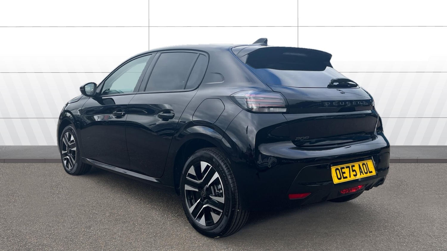 Used Peugeot 208 2025 for sale - 77023288: Photo 2