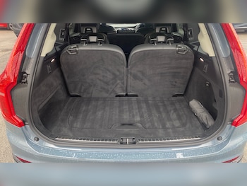 Used Volvo XC90 2023 for sale - 76464376: Photo