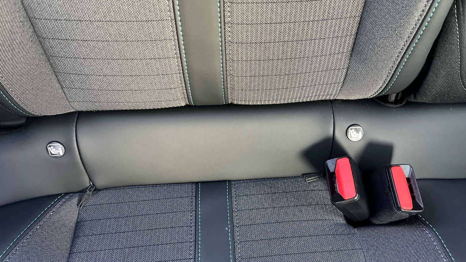 Used Peugeot 2008 2022 for sale - 77435637: Photo 31