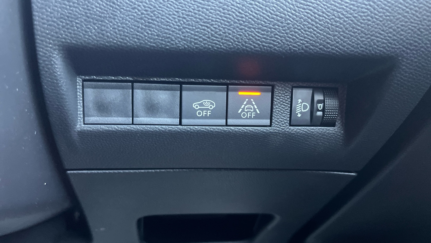 Used Peugeot 2008 2022 for sale - 77435637: Photo 33