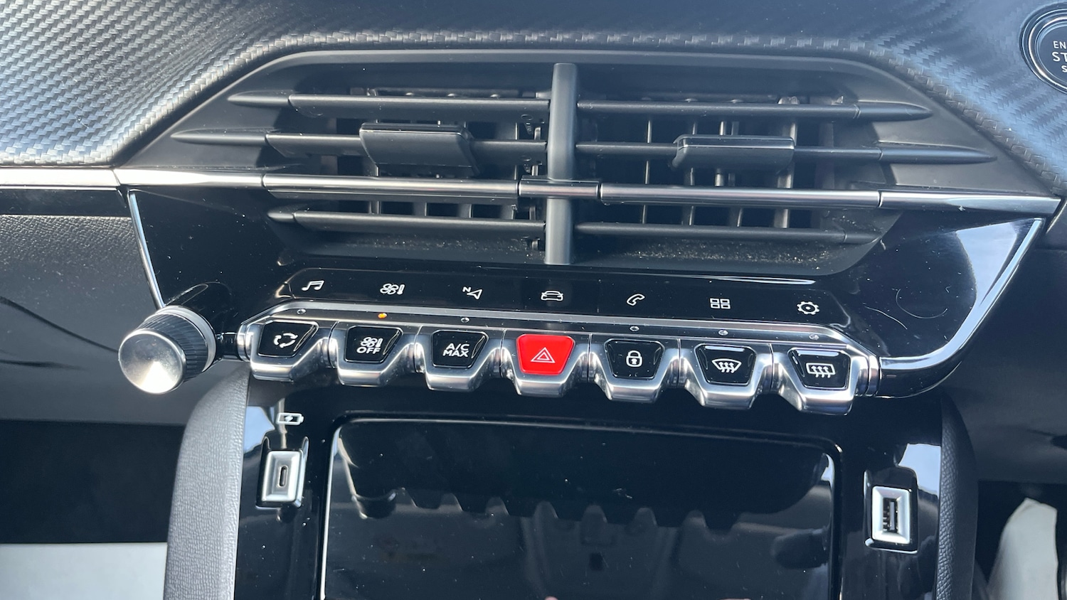 Used Peugeot 2008 2022 for sale - 77435637: Photo 45