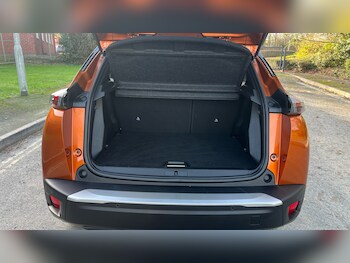 Used Peugeot 2008 2022 for sale - 77435637: Photo