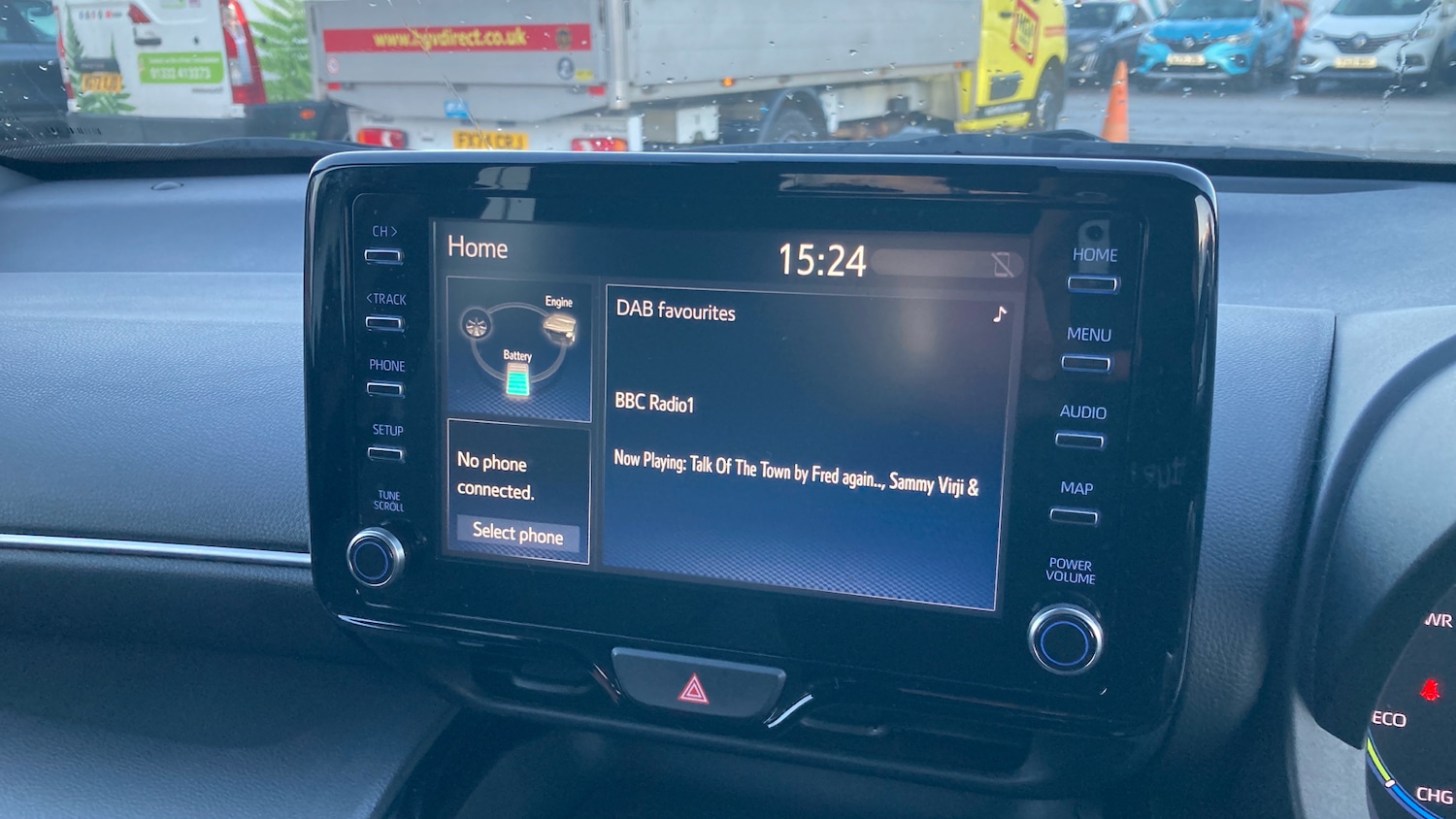 Used Toyota Yaris Cross 2022 for sale - 76693235: Photo 12