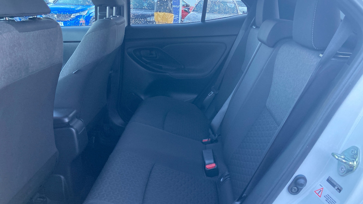 Used Toyota Yaris Cross 2022 for sale - 76693235: Photo 16