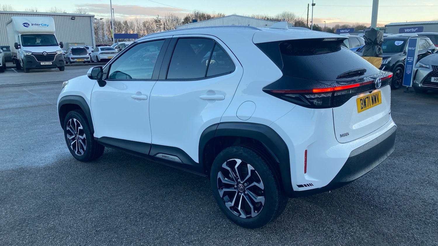 Used Toyota Yaris Cross 2022 for sale - 76693235: Photo 27