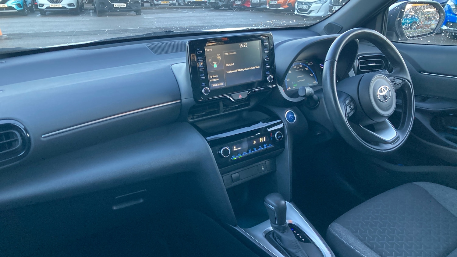 Used Toyota Yaris Cross 2022 for sale - 76693235: Photo 29