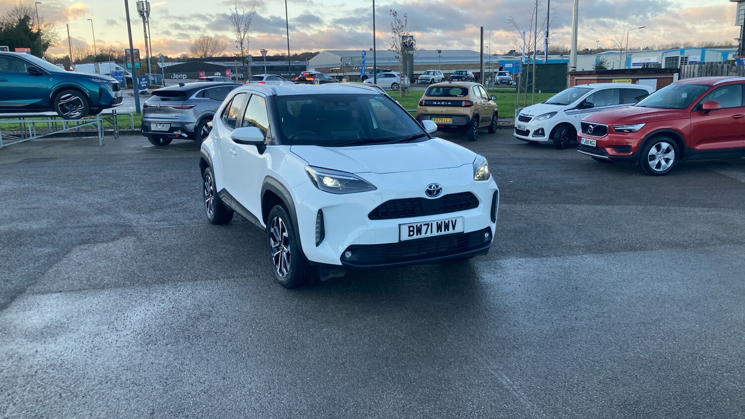 Used Toyota Yaris Cross 2022 for sale - 76693235: Photo 30