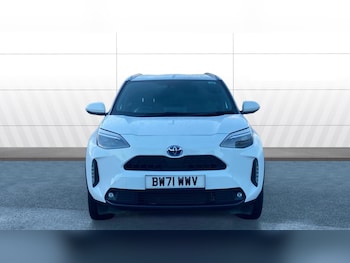 Used Toyota Yaris Cross 2022 for sale - 76693235: Photo