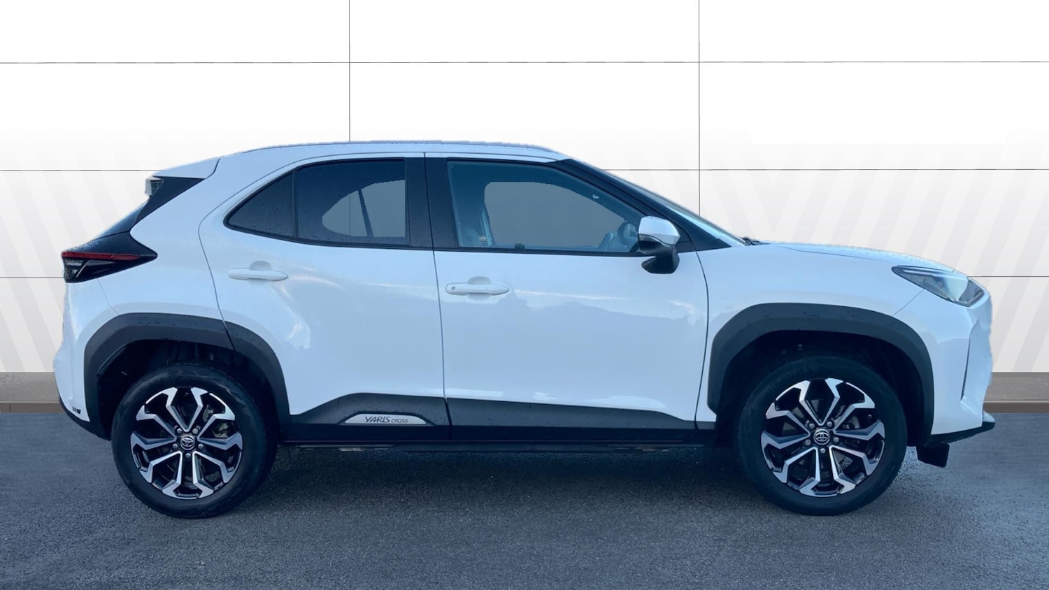 Used Toyota Yaris Cross 2022 for sale - 76693235: Photo 5