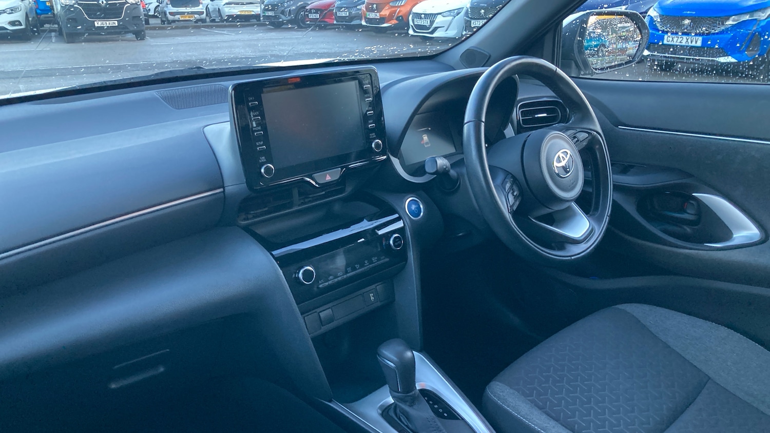 Used Toyota Yaris Cross 2022 for sale - 76693235: Photo 9