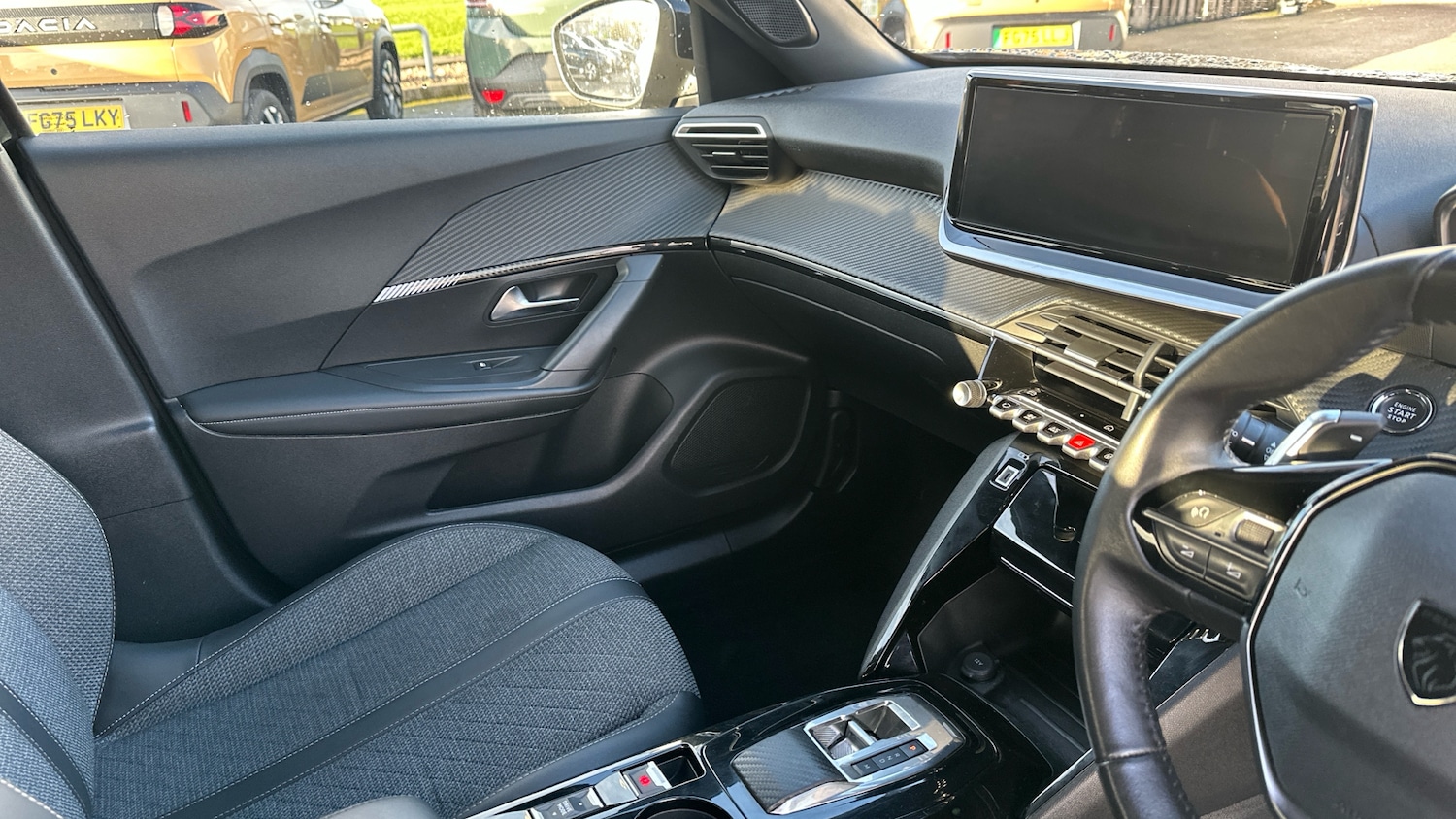 Used Peugeot 2008 2023 for sale - 77650194: Photo 14