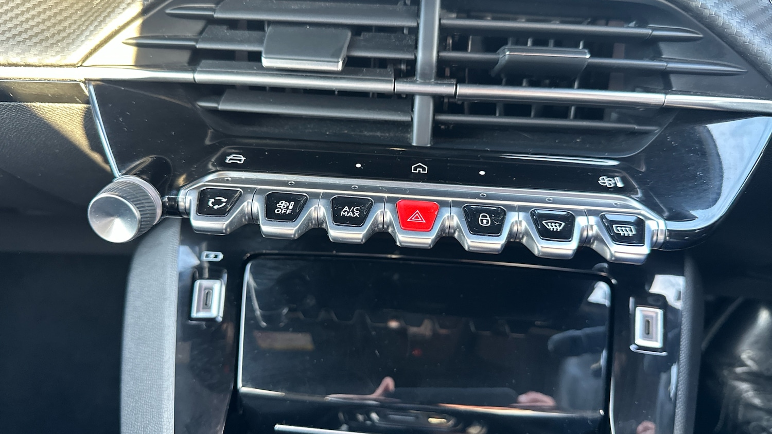 Used Peugeot 2008 2023 for sale - 77650194: Photo 34