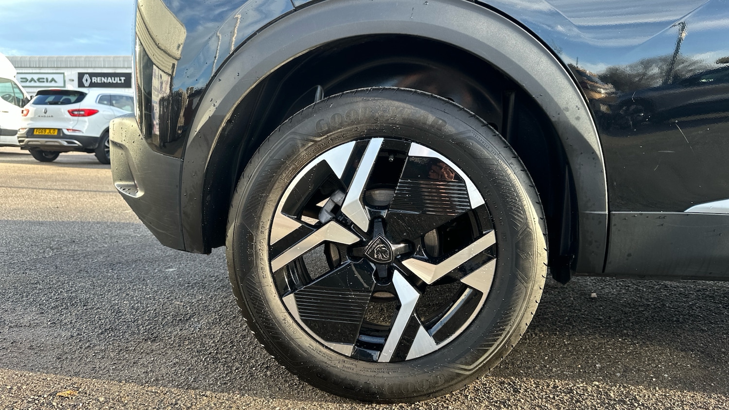 Used Peugeot 2008 2023 for sale - 77650194: Photo 7