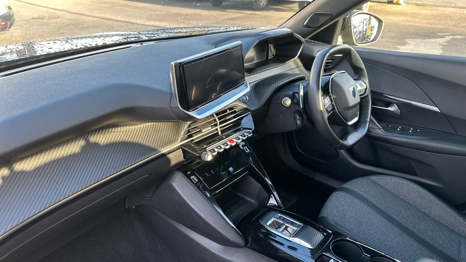 Used Peugeot 2008 2023 for sale - 77650194: Photo 9