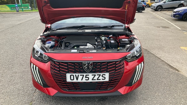 Used Peugeot 208 2025 for sale - 76299724: Photo 8