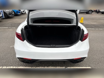 Used Alfa Romeo Giulia 2021 for sale - 77377937: Photo