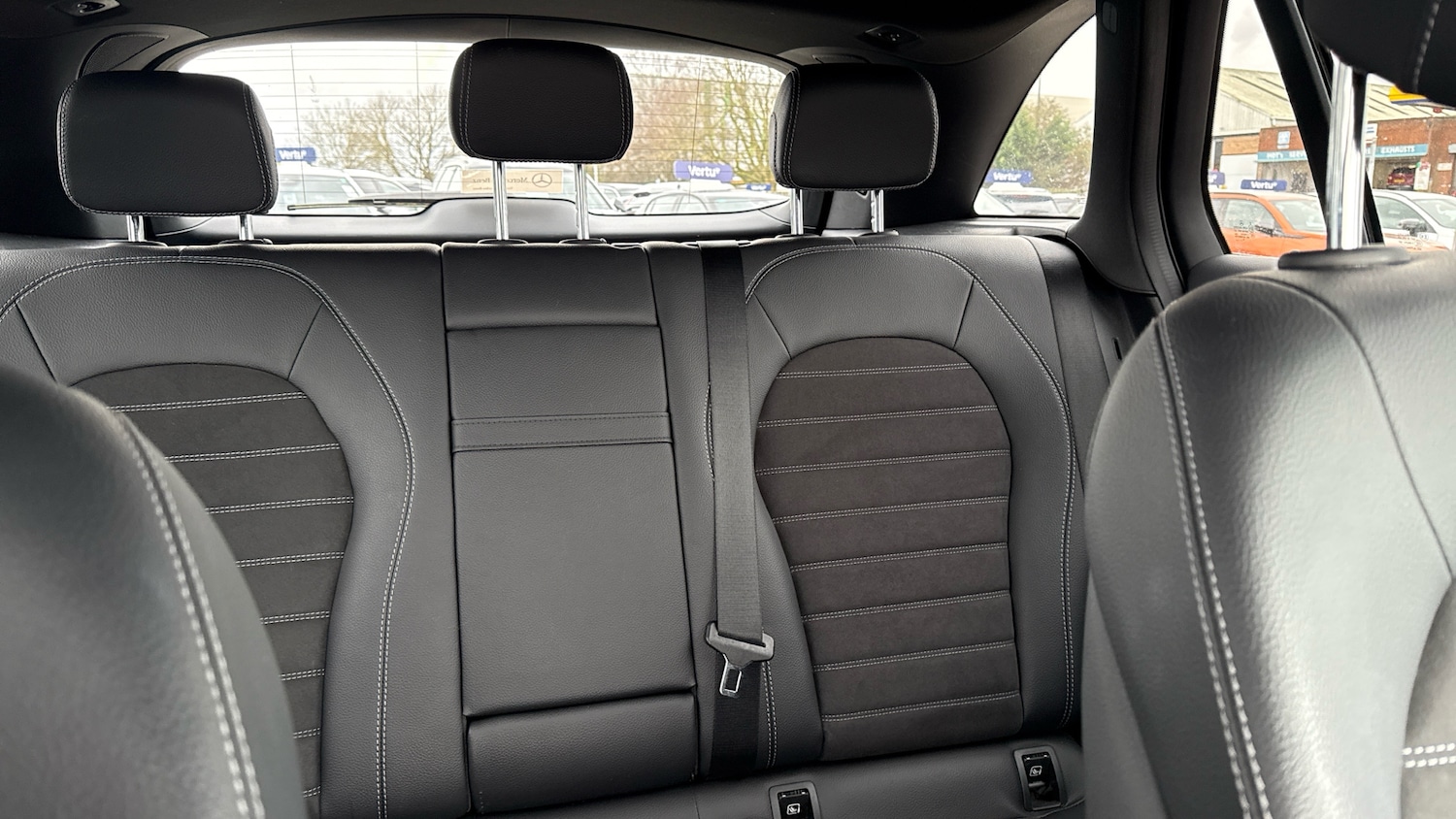 Used Mercedes-Benz GLC 2019 for sale - 77712931: Photo 15